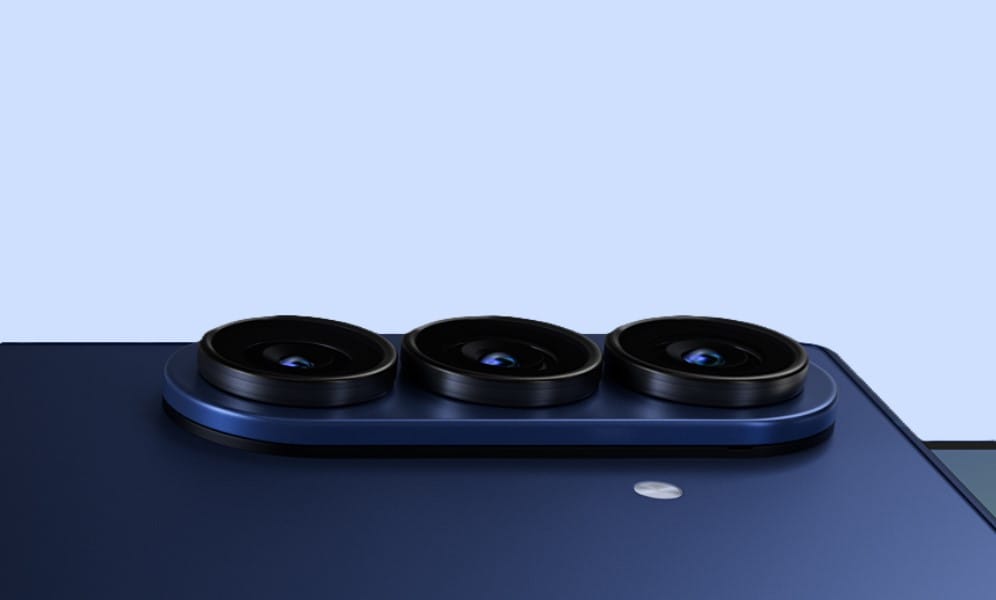 galaxy z fold8 camera